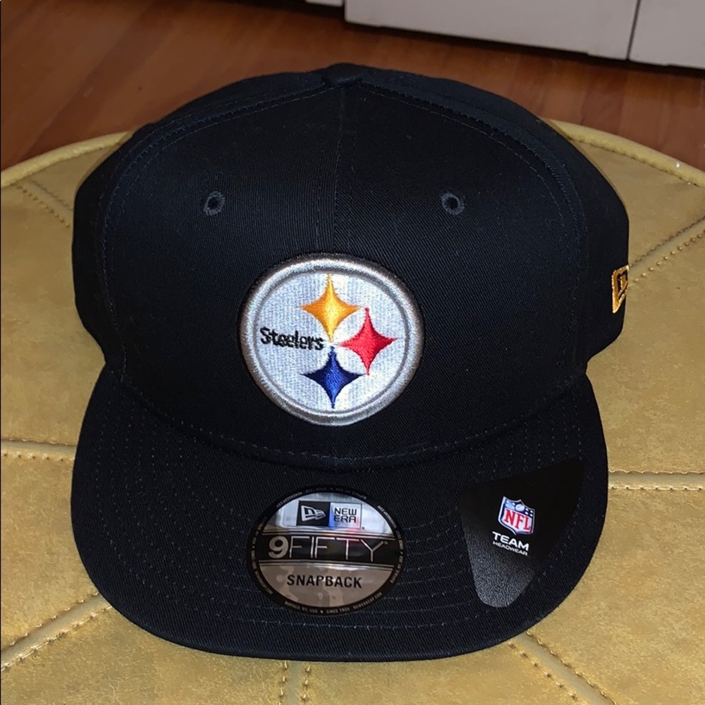 NFL...Steelers 🧢 ✨ w/2019 Draft Patches…1 of a kind SnapBack Cap…
